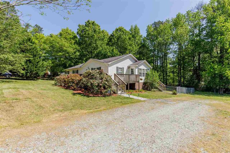 2716 Joyner Rd, Durham, NC 27704