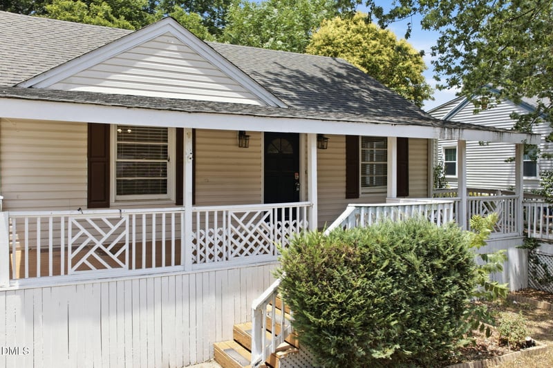 2716 Knowles St, Raleigh, NC 27603