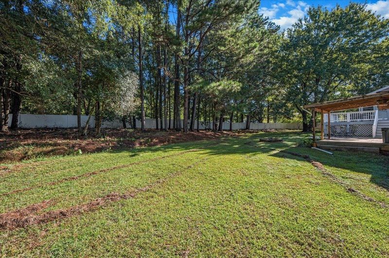 2716 Stageline Dr, Raleigh, NC 27603