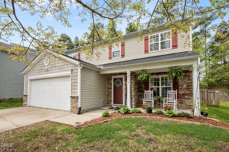 2716 Thoreau Dr, Durham, NC 27703