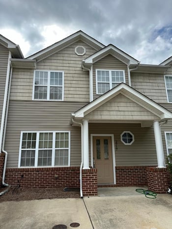 2717 Andover Glen Rd, Raleigh, NC 27604