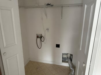 2717 Andover Glen Rd, Raleigh, NC 27604