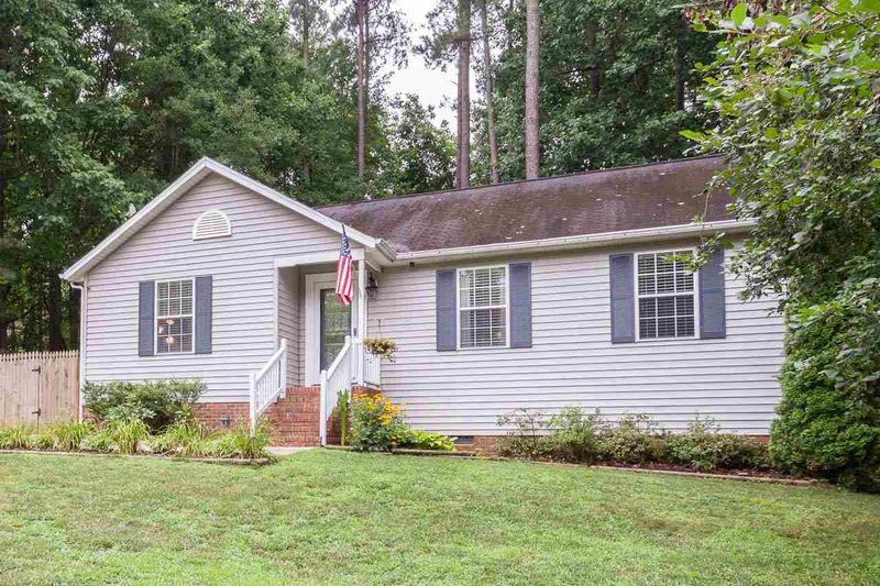 2717 Goshawk Ln, Raleigh, NC 27603