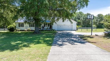 2717 Jack Rd, Clayton, NC 27520