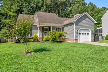 2717 Kempsford Pl, Raleigh, NC 27604