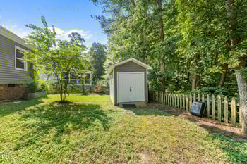 2717 Kempsford Pl, Raleigh, NC 27604