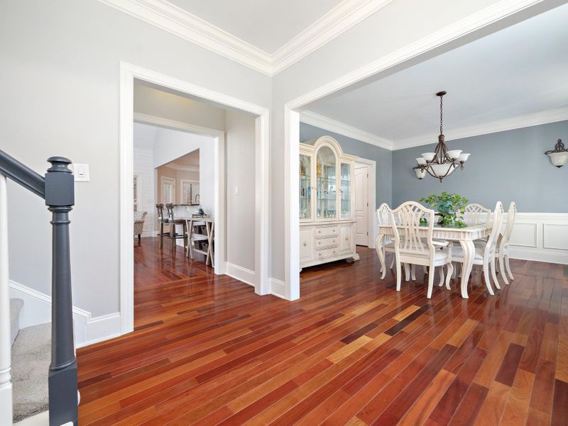2717 Peachleaf St, Raleigh, NC 27614