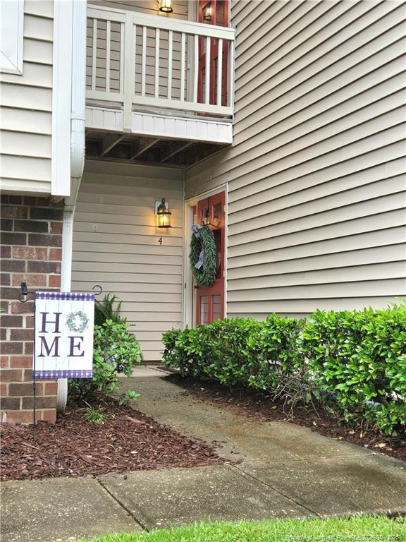 2717 Preston Wood Ln #4, Fayetteville, NC 28304