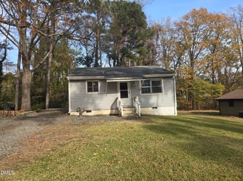 2718 Thelma St, Durham, NC 27704