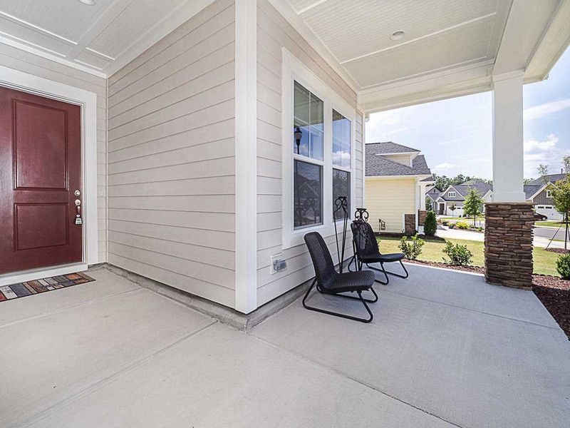 272 Abercorn Cir, Chapel Hill, NC 27516