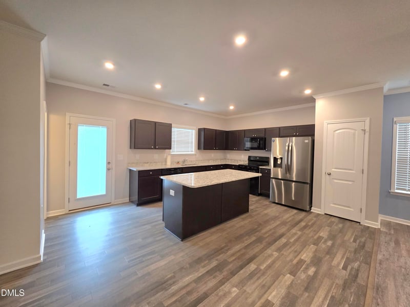 272 Bruce Dr, Dunn, NC 28334