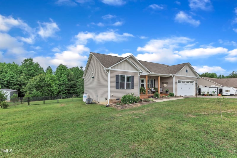 272 Gennessee Dr, Zebulon, NC 27597
