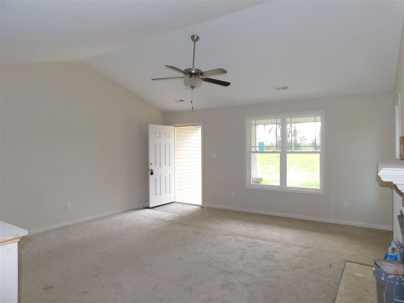 272 Lee Rd, Clayton, NC 27520