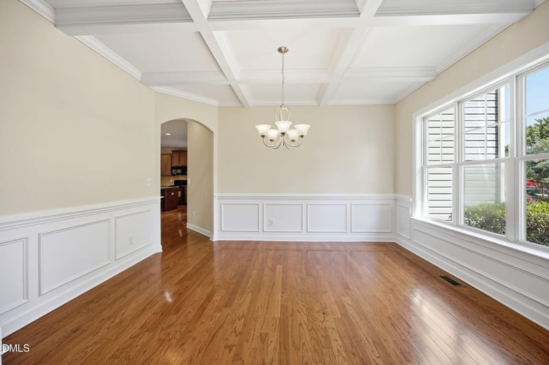 272 Plantation Dr, Youngsville, NC 27596