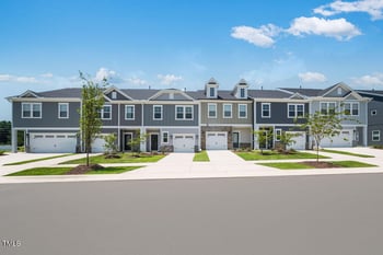 272 Sweetbay Tree Dr, Wendell, NC 27591