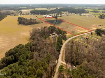 272 Tart Rd, Dunn, NC 28334