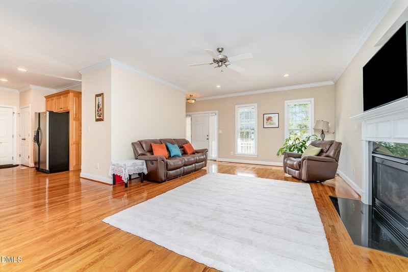 272 Travel Lite Dr, Raleigh, NC 27603