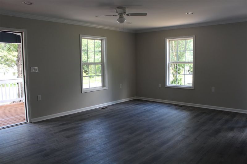 2720 Ashe St, Durham, NC 27703