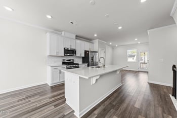 2720 Burgundy Star Dr, Raleigh, NC 27604