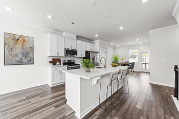 2720 Burgundy Star Dr, Raleigh, NC 27604