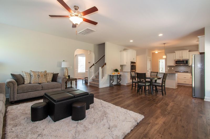2720 Oxford Bluff Dr, Wake Forest, NC 27587