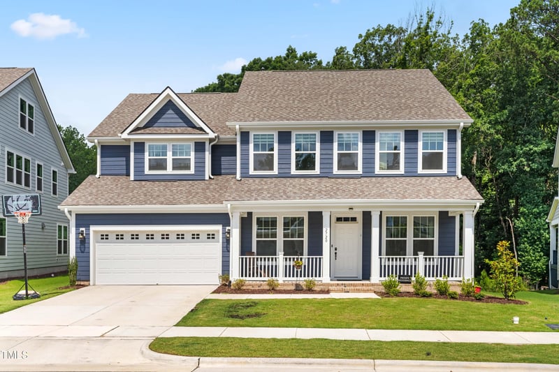 2720 Spotted Coral Ct, Apex, NC 27502