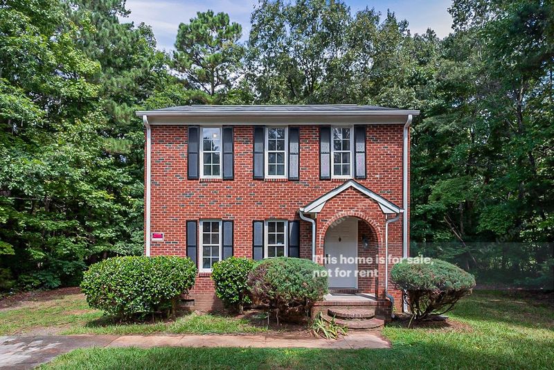 2720 Sundial Cir, Durham, NC 27704