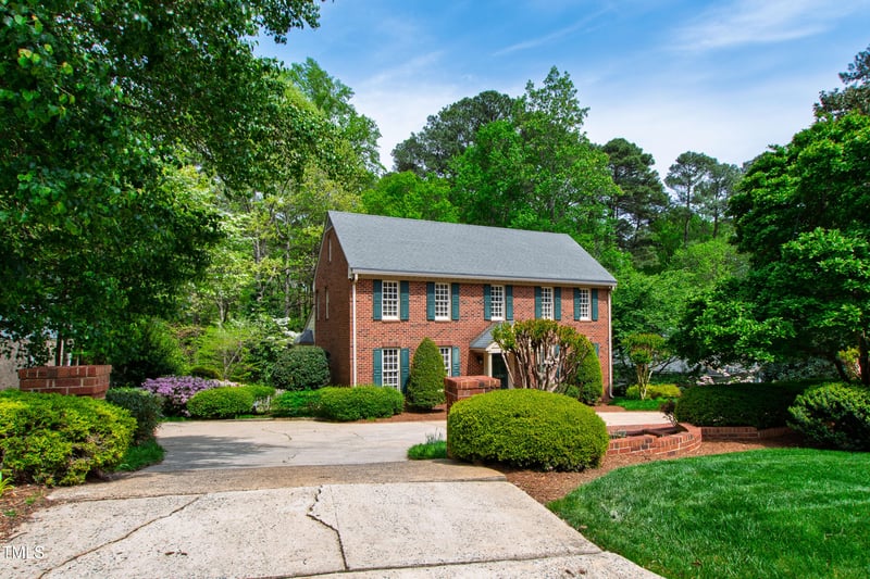 2720 Townedge Ct, Raleigh, NC 27612