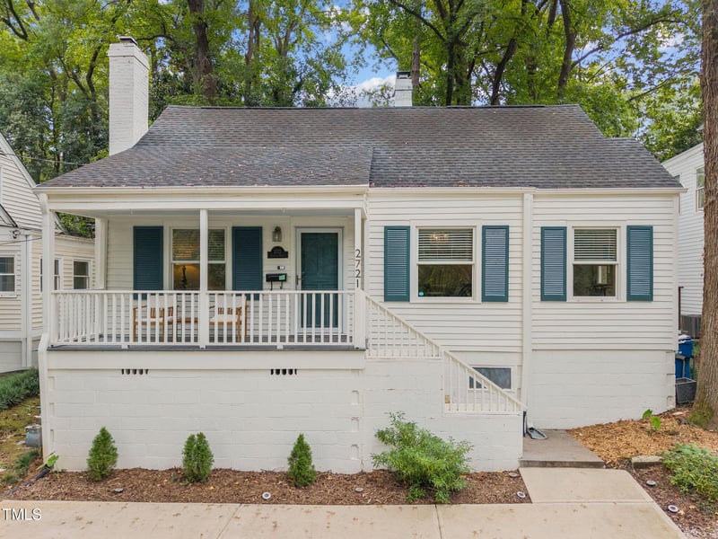 2721 Cartier Dr, Raleigh, NC 27608