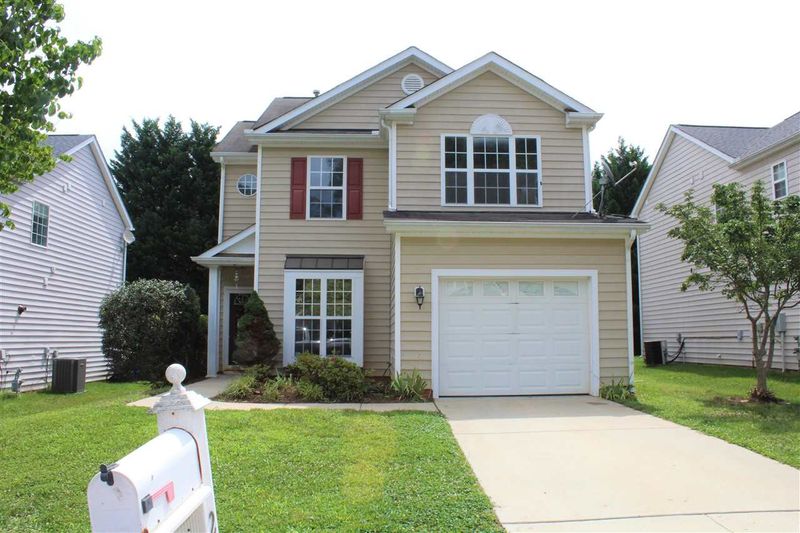 2721 Cherry Field Dr, Raleigh, NC 27603