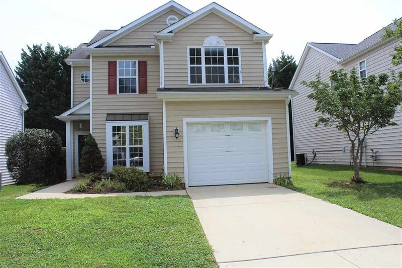 2721 Cherry Field Dr, Raleigh, NC 27603