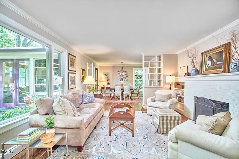 2721 Dogwood Rd, Durham, NC 27705