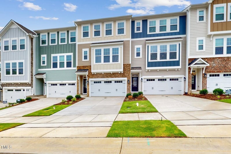2721 Hunter Woods Dr #565, Apex, NC 27502