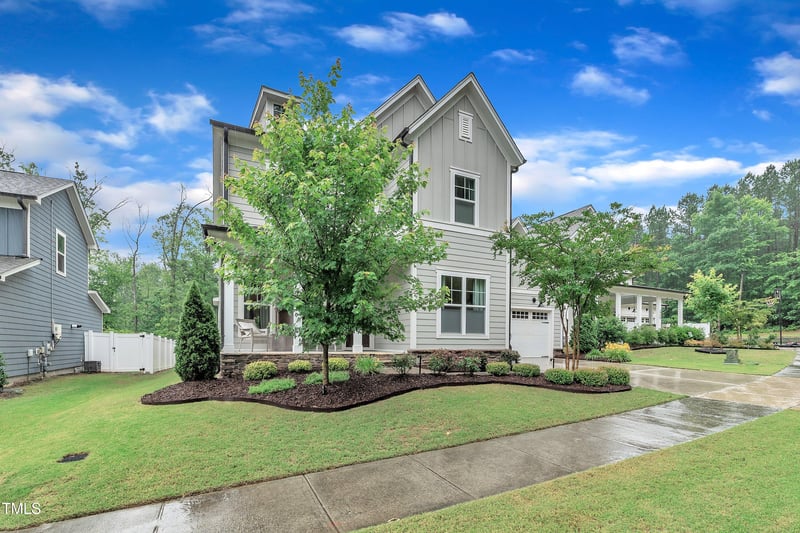 2721 Jazzy St, New Hill, NC 27562