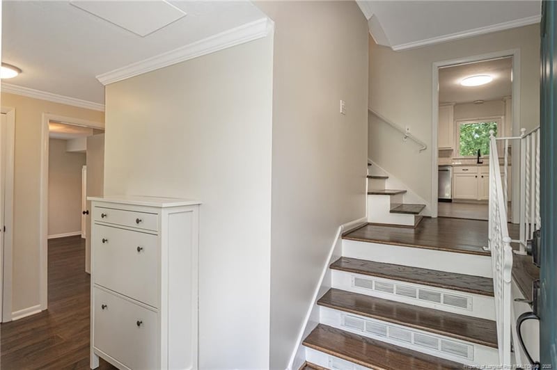 2721 Millbrook Rd, Fayetteville, NC 28303