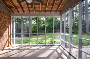 2721 Millbrook Rd, Fayetteville, NC 28303
