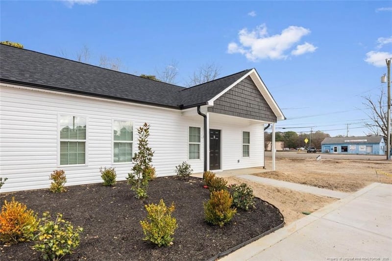 2721 Ramsey St, Fayetteville, NC 28301