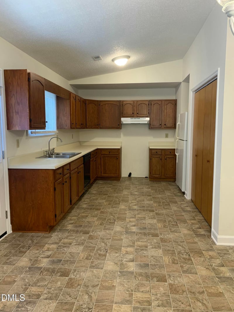 2721 Shaftsbury St, Durham, NC 27704