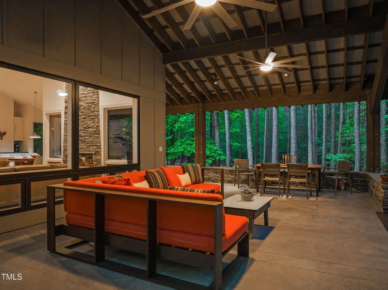 2721 Silver Stirrup Ln, Apex, NC 27502