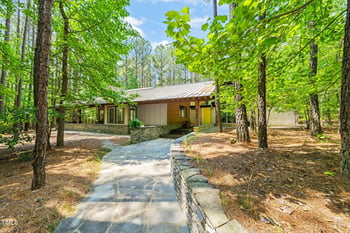 2721 Silver Stirrup Ln, Apex, NC 27502