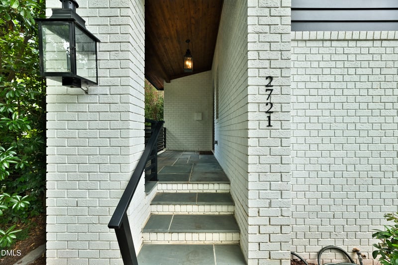 2721 St Marys St, Raleigh, NC 27609