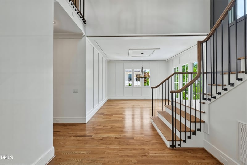 2721 St Marys St, Raleigh, NC 27609