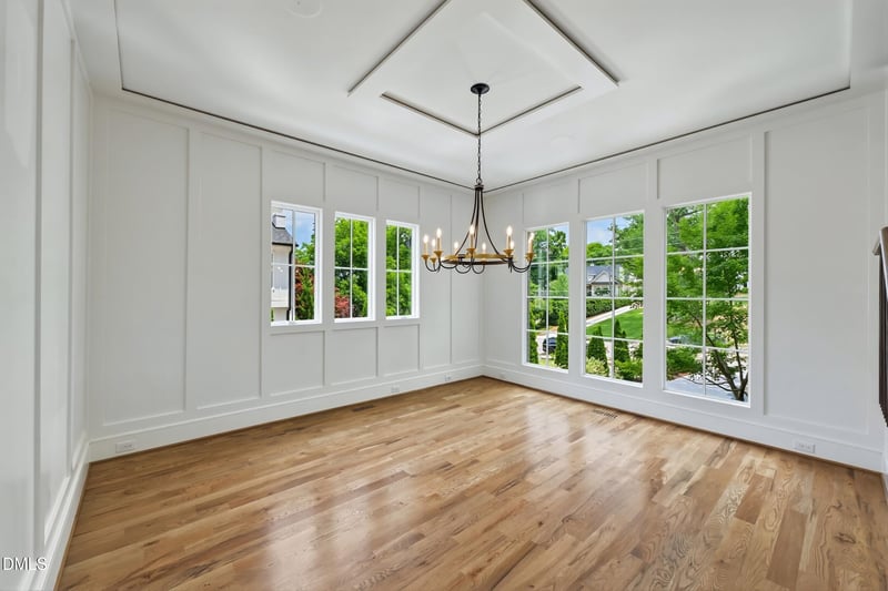2721 St Marys St, Raleigh, NC 27609