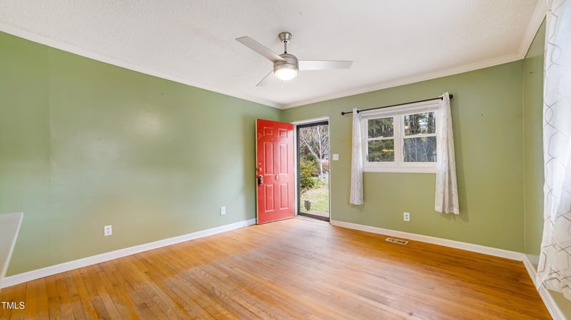 2721 Thelma St, Durham, NC 27704