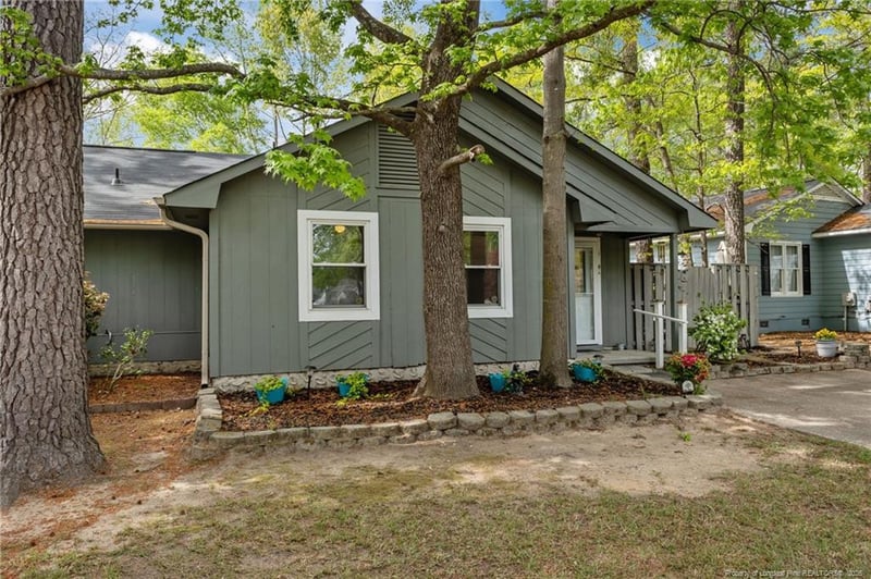 2723 Rivercliff Rd, Fayetteville, NC 28301