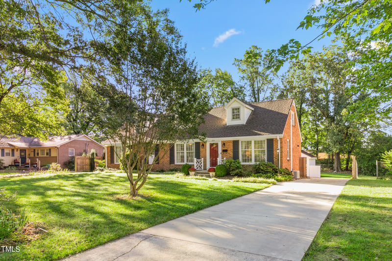2724 Armfield Ave, Burlington, NC 27215