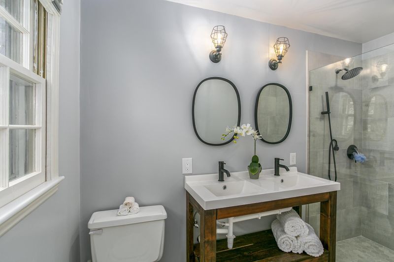 2724 Princeton Ave, Durham, NC 27707