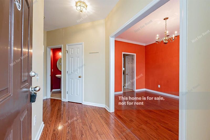 2724 Rainford Ct, Raleigh, NC 27603