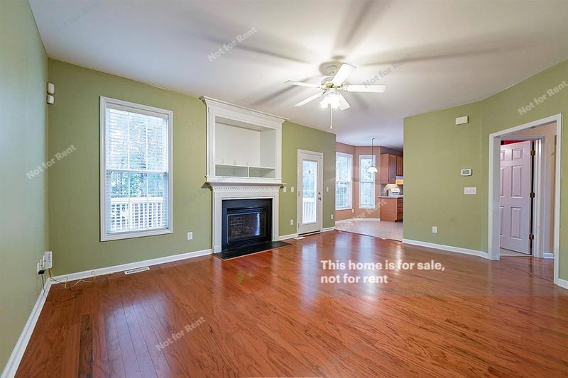 2724 Rainford Ct, Raleigh, NC 27603