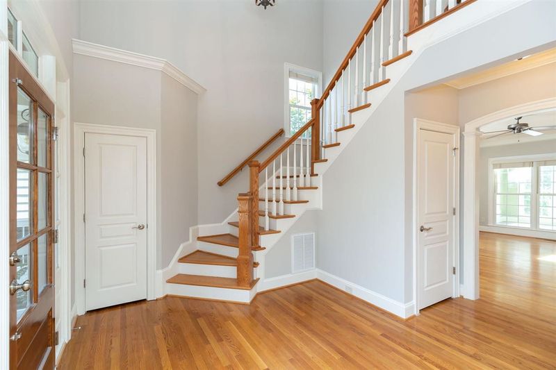 2724 Snowy Meadow Ct, Raleigh, NC 27614